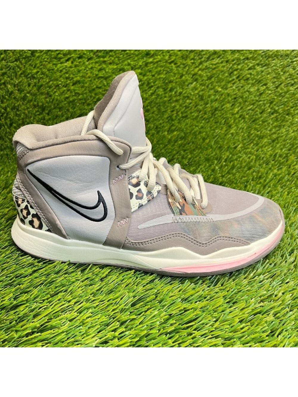 Nike Kyrie Infinity Girls Size 7Y Gray Pink Beige Athletic Leather Shoes Sneaker